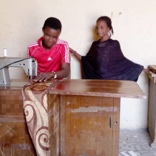 Réception d'une machine à coudre