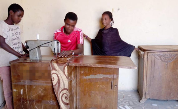 Réception d'une machine à coudre